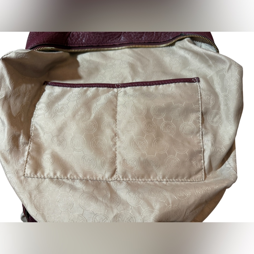 Michael Kors Bedford Large Shoulder Bag in Wine/Burgundy - Picture 15 of 16